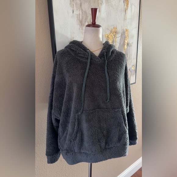 Soft and cozy Sherpa hooded sweatshirt oversized - Picture 3 of 7